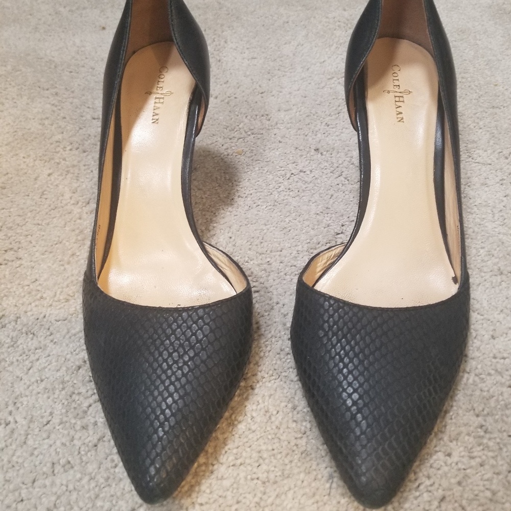 Cole Haan Black Leather Pumps